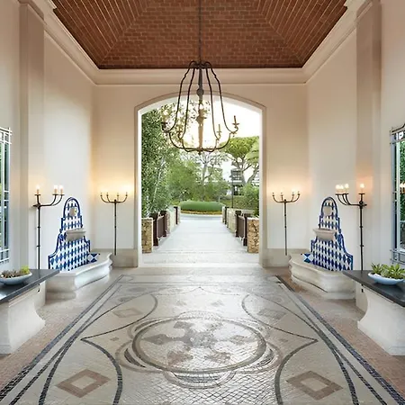 Luxury - 5 Star Setting - Pine Cliffs