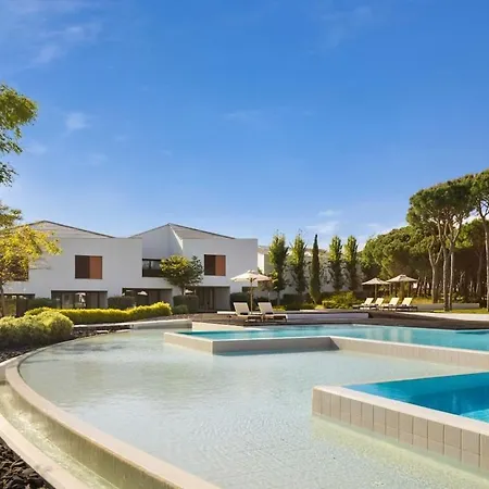 Luxury - 5 Star Setting - Pine Cliffs Olhos de Água