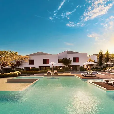 Luxury - 5 Star Setting - Pine Cliffs Villa
